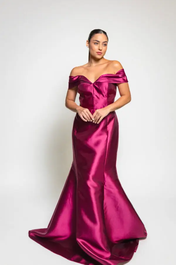 Modelo Lavinia