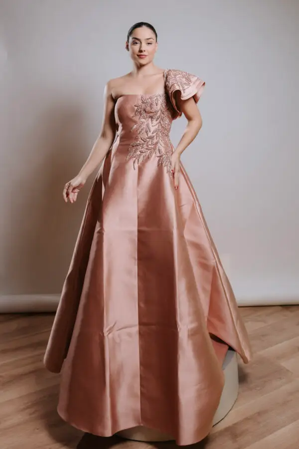 Modelo Sofia - Image 2