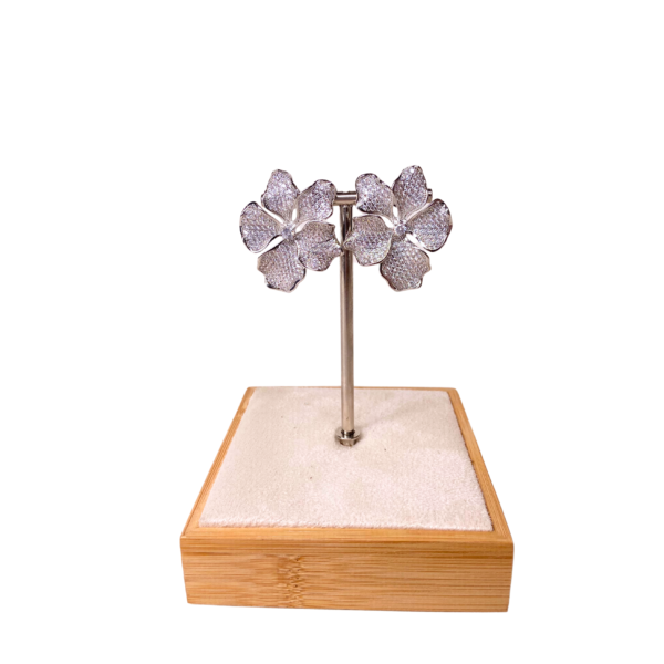Brinco Flor Cravejado Prata