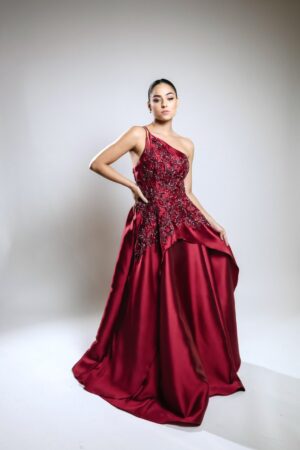 Modelo Helena